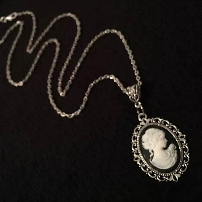 Beauty Cameo Necklace Gothic Jewelry Vintage Victorian Carved Beauty Charm Choker For Women Girls